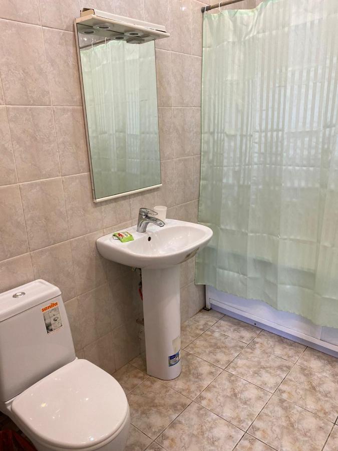 Victoria Hotel Aktau  Eksteriør bilde