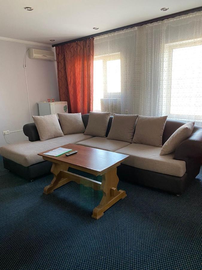 Victoria Hotel Aktau  Eksteriør bilde