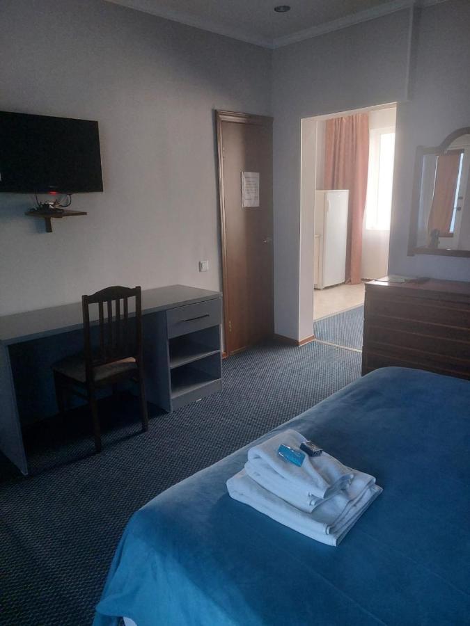 Victoria Hotel Aktau  Eksteriør bilde