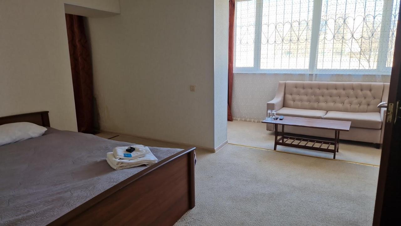 Victoria Hotel Aktau  Eksteriør bilde